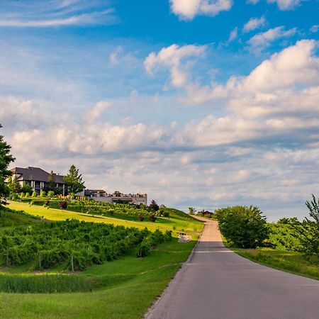 “Hygge” 3Bdr Townhouse, Close To Beach, Park & Wineries! Traverse City Exteriör bild