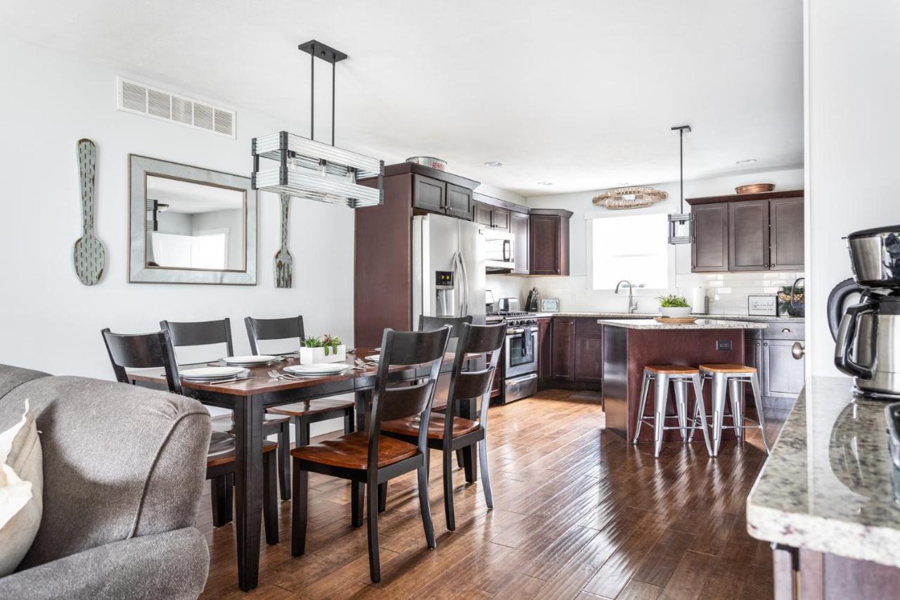“Hygge” 3Bdr Townhouse, Close To Beach, Park & Wineries! Traverse City Exteriör bild